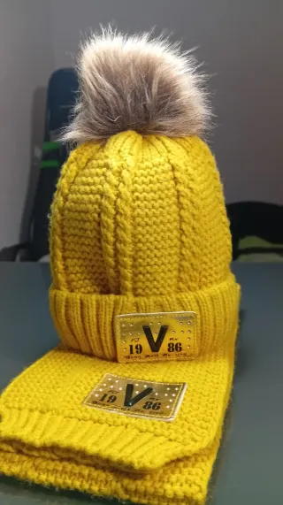 Set berretto e sciarpa per bambini