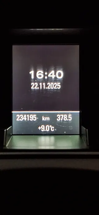 Audi A4 b8.5 2.0tdi s line