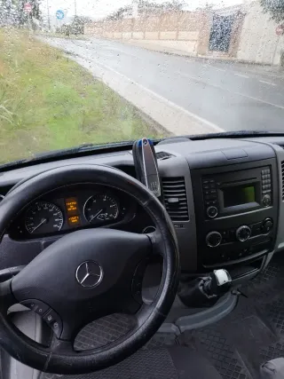 Mercedes-Benz Sprinter 2012