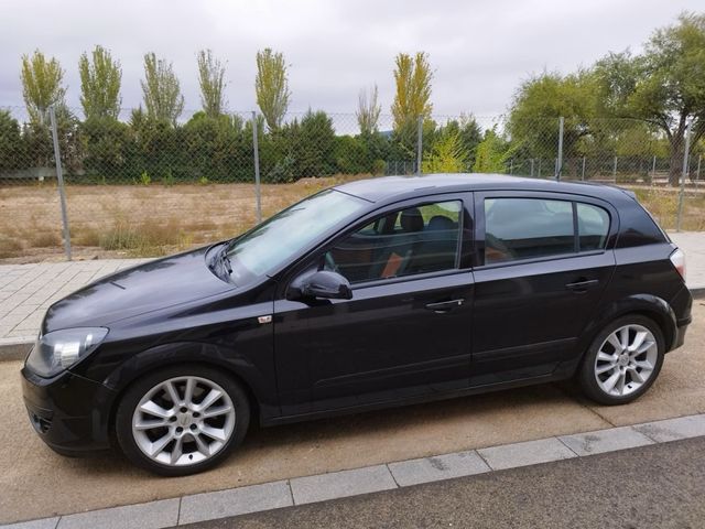 Opel Astra 2004