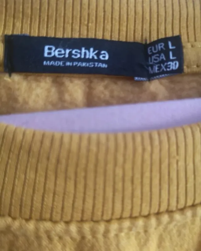 Sudadera Bershka Mostaza Talla L