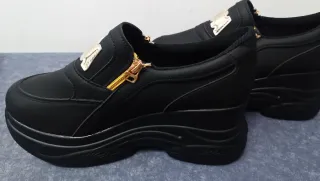 Zapatos de cuña negros con cremallera,nuevos