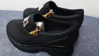 Zapatos de cuña negros con cremallera,nuevos