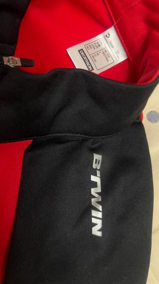 Chaqueta Ciclismo Roja y Negra Talla L