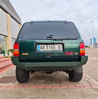 Jeep Grand Cherokee V8