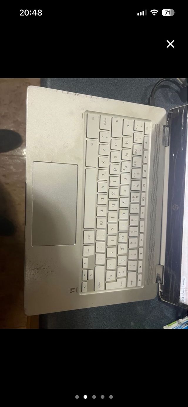 HP Chromebook Plata y Blanco