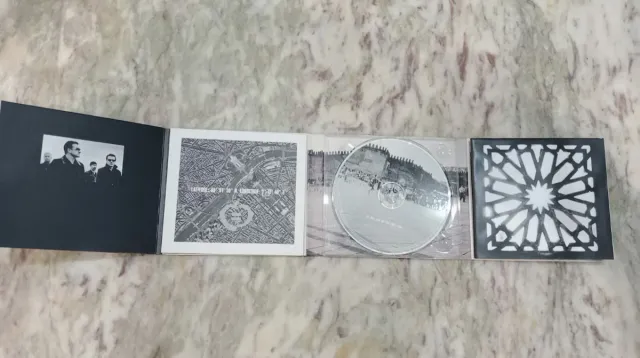 CD U2 No Line on the Horizon