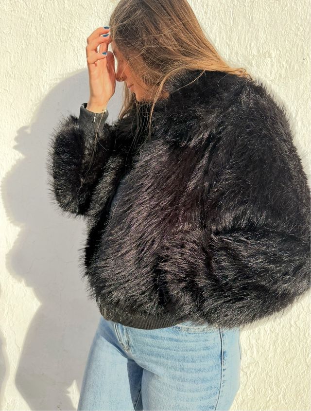 Chaqueta pelo negra talla L