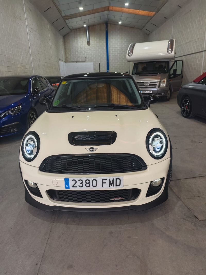 MINI Countryman 2007, foto 7