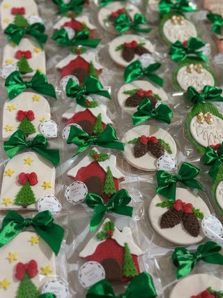 Biscotti Decorati Natalizi Fatti a Mano