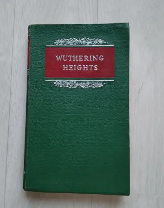 -> Cumbres borrascosas edición en inglés