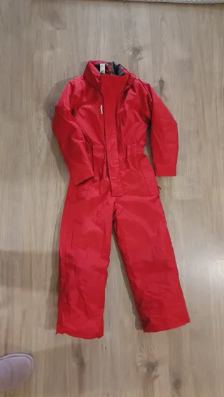 Mono de nieve rojo talla 8