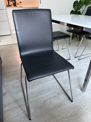 Mesa comedor + 4 sillas Ikea