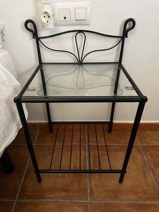 2 Mesitas Noche Cristal y Metal