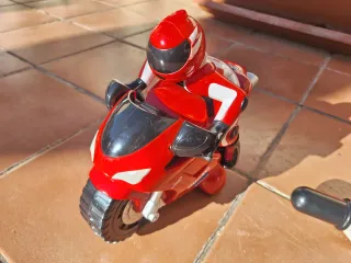 Moto juguete teledirigida Ducati