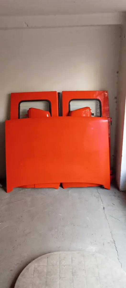 Capó Renault Express 89' Naranja