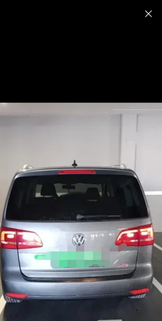 Volkswagen Touran 2011