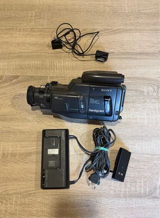 Videocámara Sony Handycam CCD-F355E Video 8