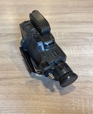 Videocámara Sony Handycam CCD-F355E Video 8
