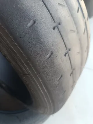 Neumáticos Yokohama A052 245/35R17