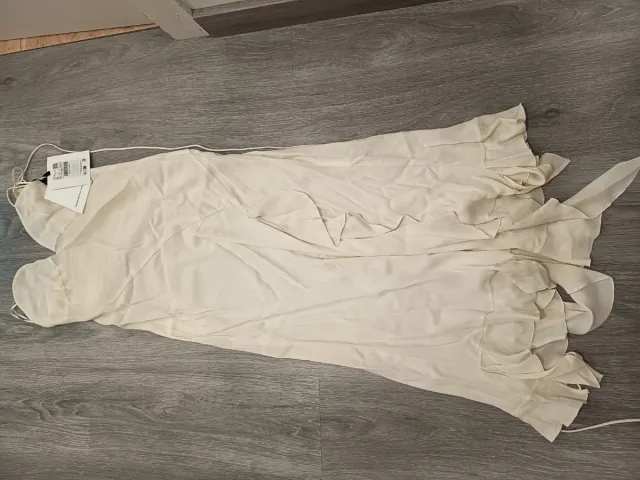 Vestido Mango asimétrico volantes talla M