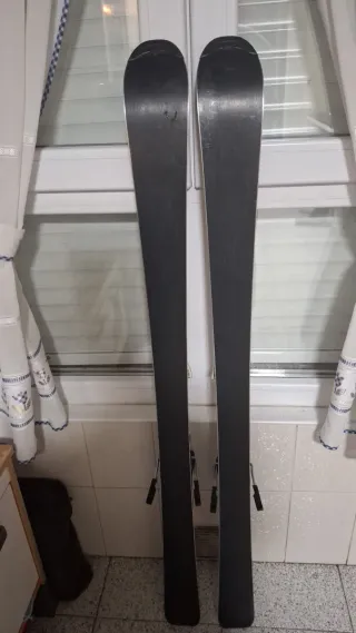 Esquís Salomon QST 130 cm