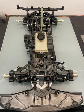 Chasis Infinity IF18-3 1/8 RC