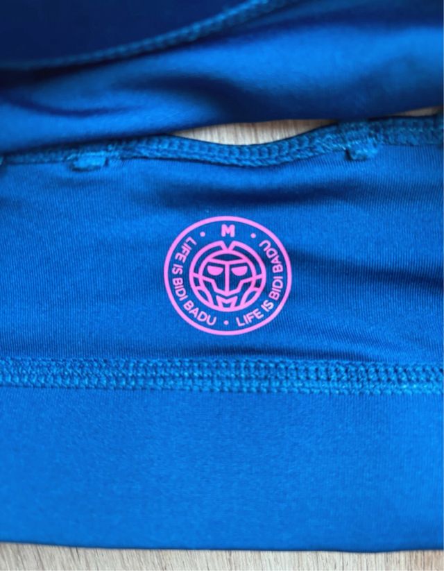 Sujetador deportivo azul nuevo talla M