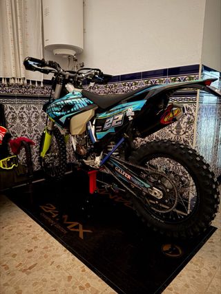 Husqvarna FE450 2014