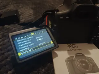 Cámara Canon EOS 750D Cámara Réflex Digital