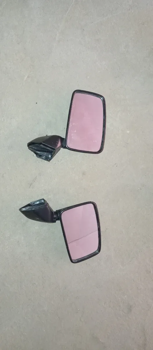 Retrovisores Renault Express 89'