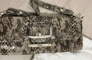 Borsa Guess effetto pitone
