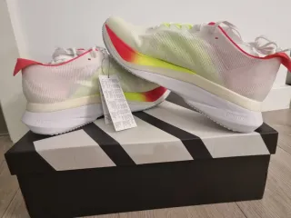 T43 Adidas Adizero Boston 12 Blancas