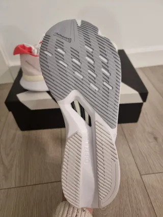 T43 Adidas Adizero Boston 12 Blancas