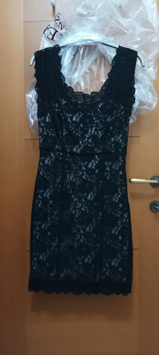 Completo donna: tubino e giacca in pelle