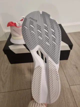 T46 Adidas Adizero Boston 12 Blancas