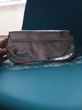 Bolso plateado de mano Ungaro