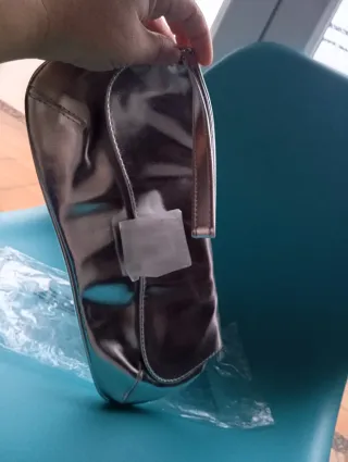 Bolso plateado de mano Ungaro