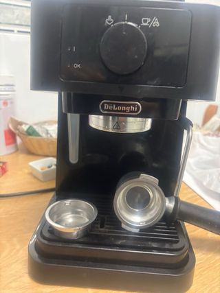 Cafetera DeLonghi Negra