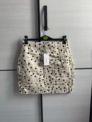 Falda Stradivarius lunares blanca Talla L