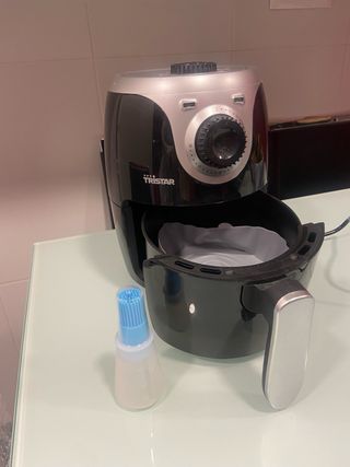 Freidora de aire Tristar casi nueva