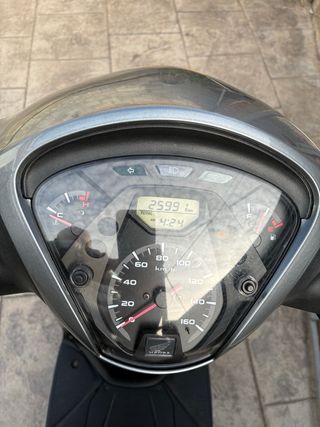 Moto Honda SH 125i ABS Top Box