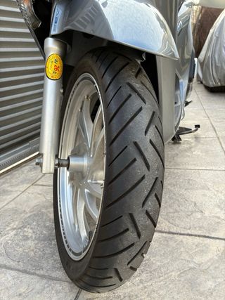 Moto Honda SH 125i ABS Top Box