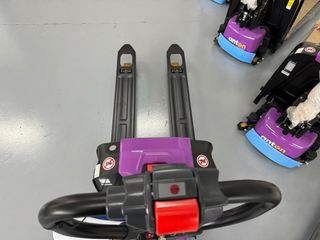 Transpaleta Eléctrica AntOn by Jungheinrich 1500kg