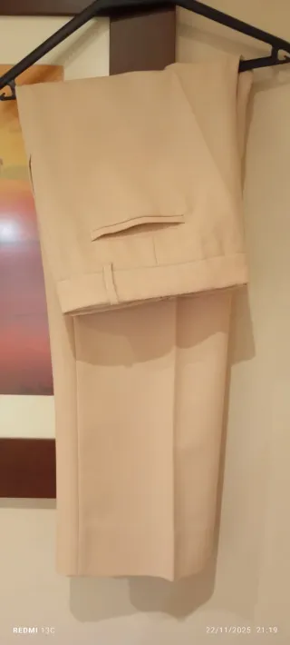 Pantalón de vestir hombre crema