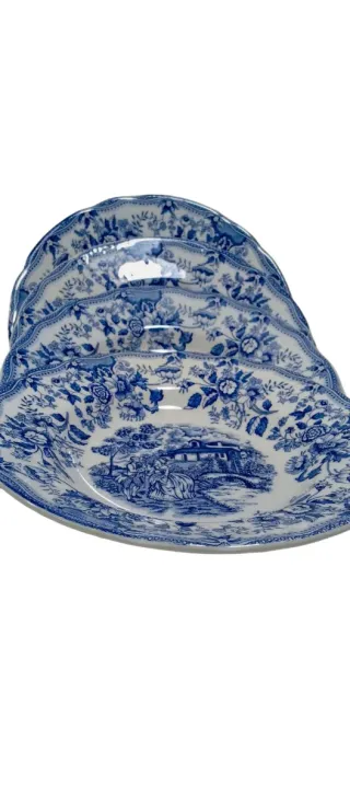 Lote 4 Platos Hondos Porcelana Época Inglaterra