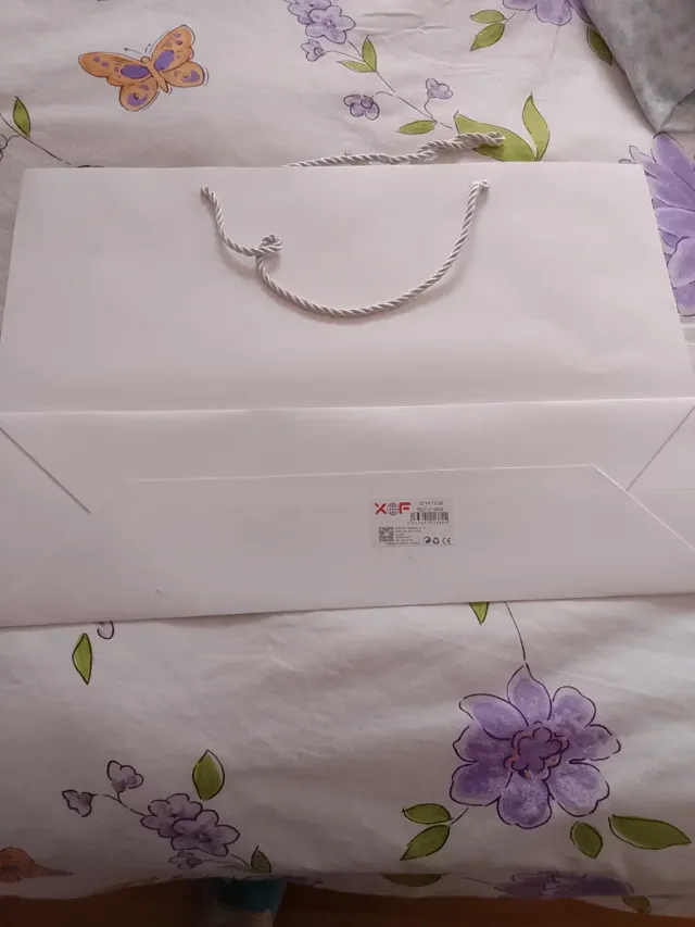 Bolsa de regalo blanca
