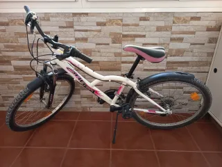 Bicicleta Orbea 24 blanca y rosa