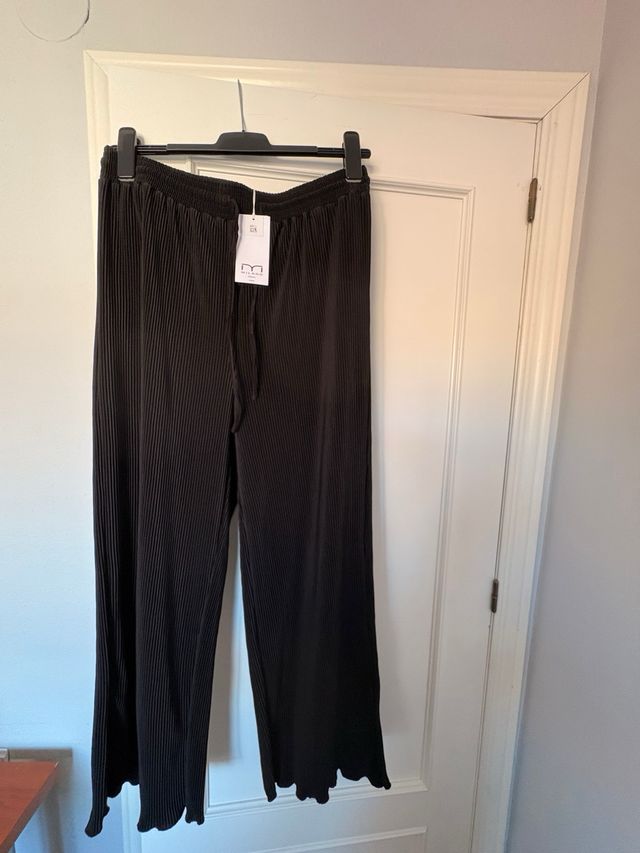 Pantalón Palazzo Milano Negro Talla XL .A estrenar