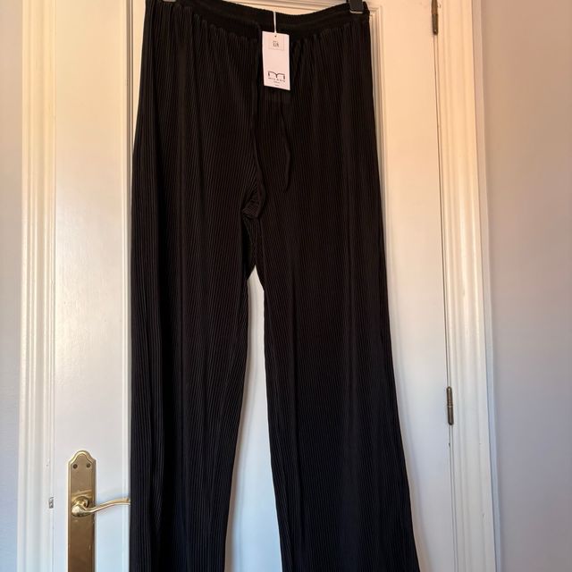 Pantalón Palazzo Milano Negro Talla XL .A estrenar